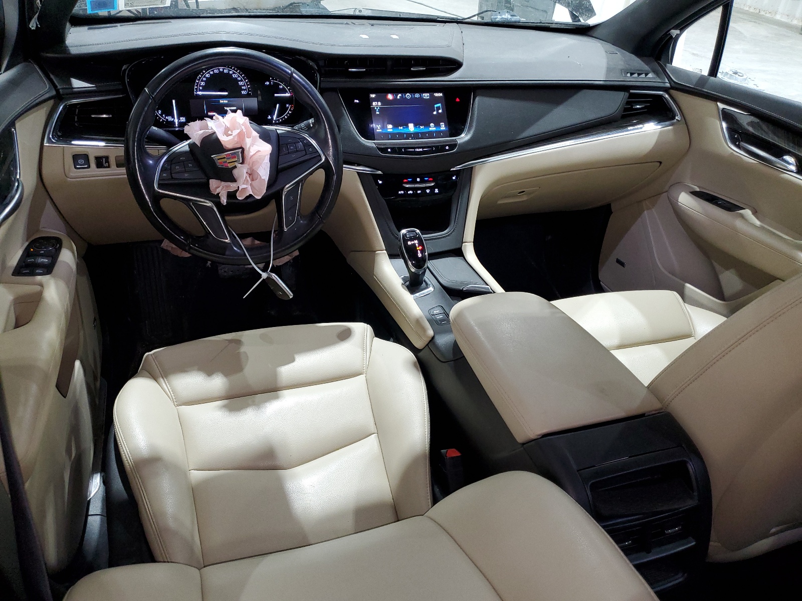 1GYKNBRS0JZ201110 2018 Cadillac Xt5