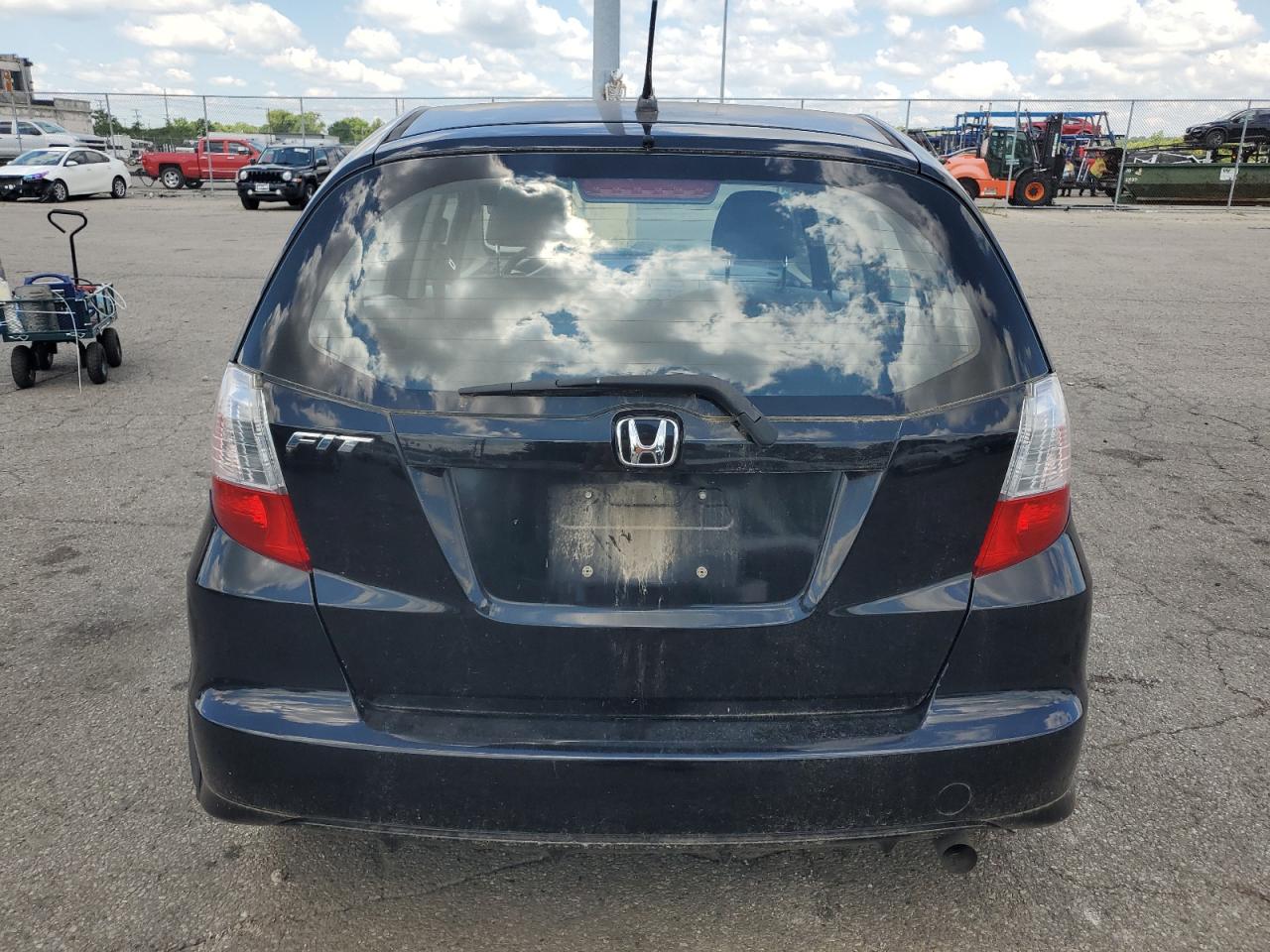 2012 Honda Fit VIN: JHMGE8H3XCC021792 Lot: 60190944