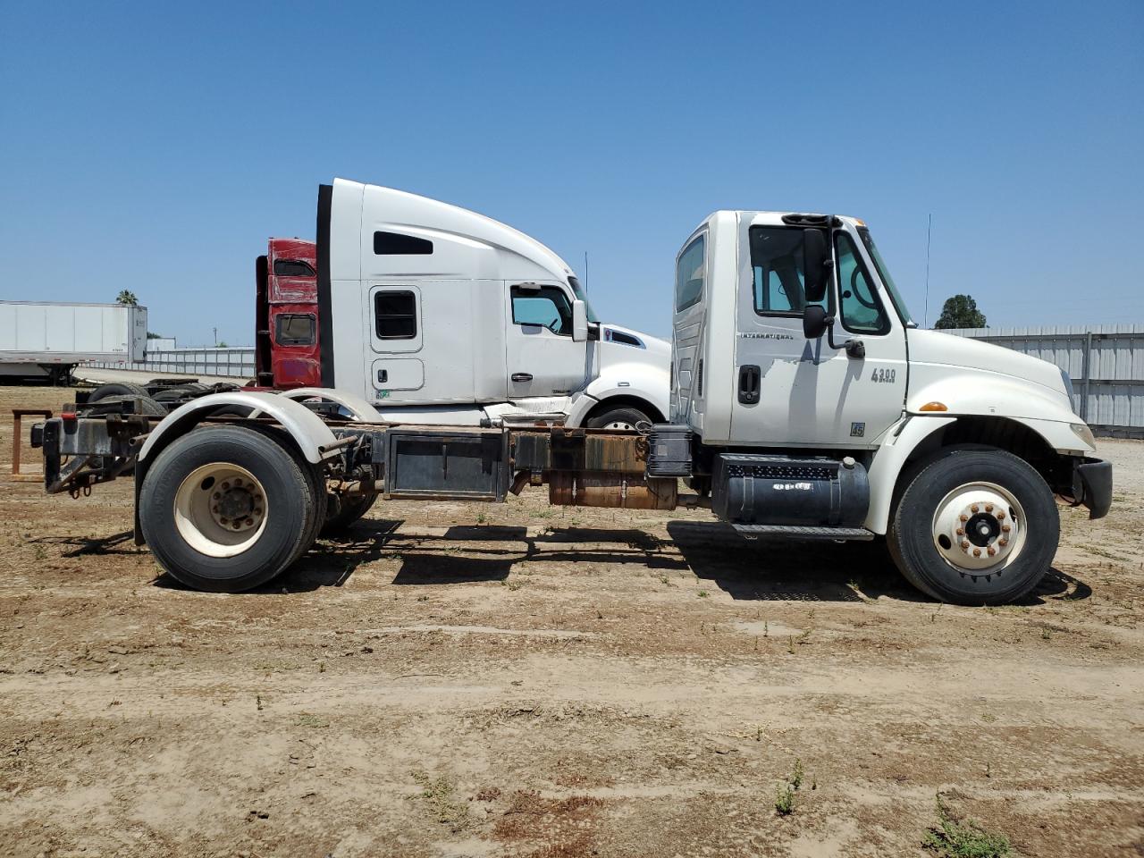 2002 International 4000 4300 VIN: 1HTMMAAN52H516321 Lot: 57088814