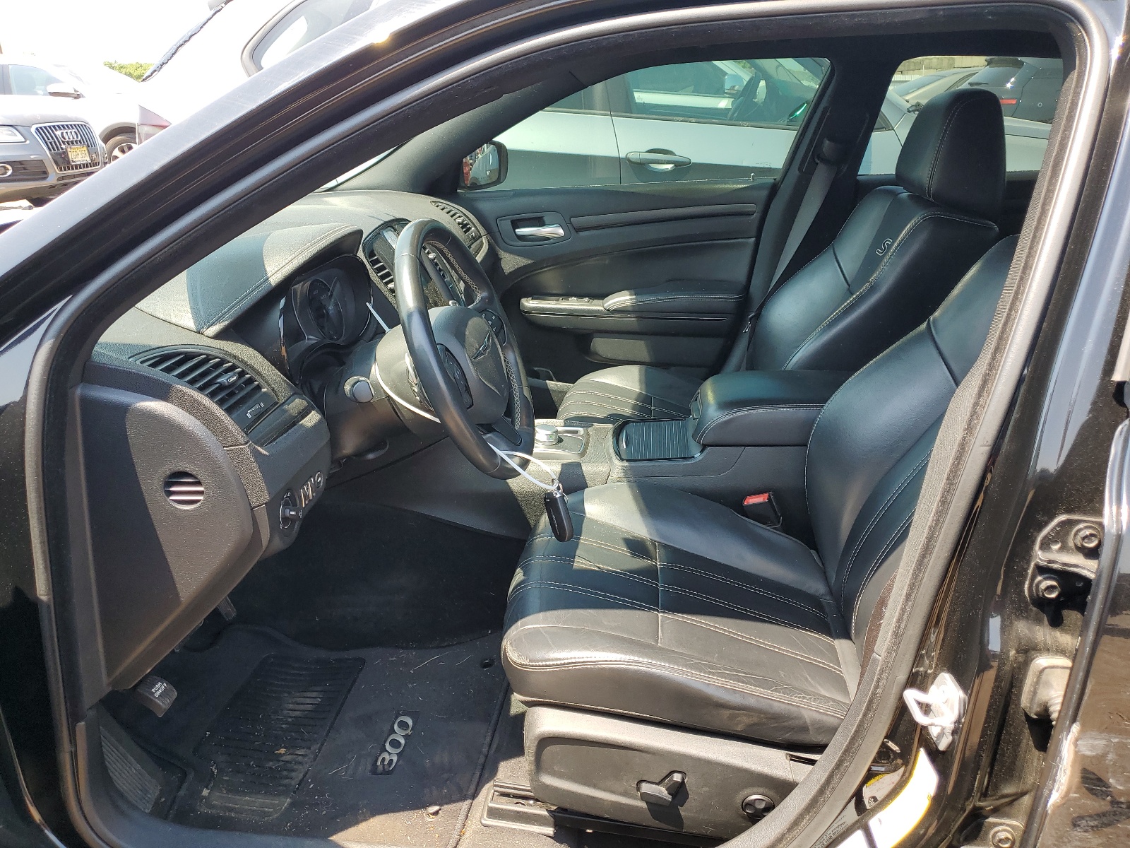 2C3CCABG4FH760431 2015 Chrysler 300 S