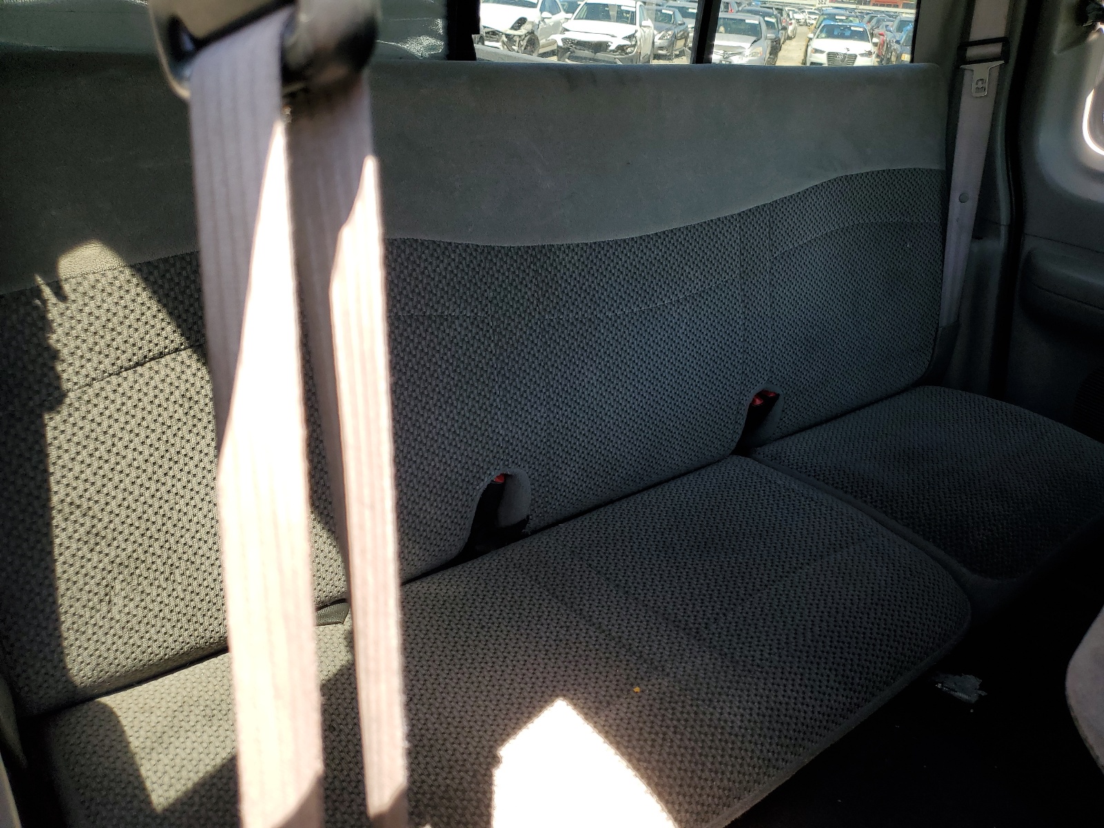 1FTRX17L9YNA36115 2000 Ford F150