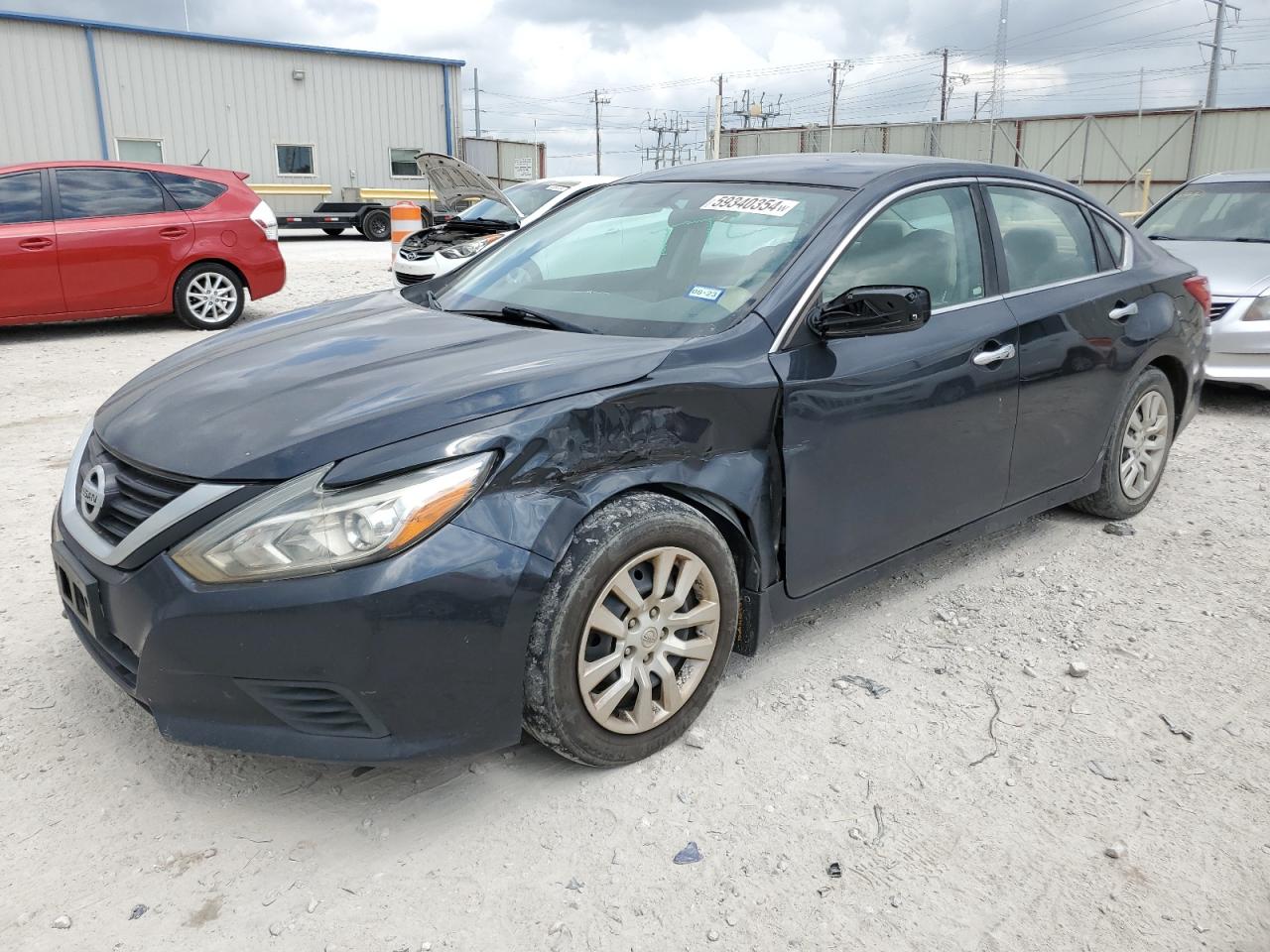 2017 Nissan Altima - Image 1