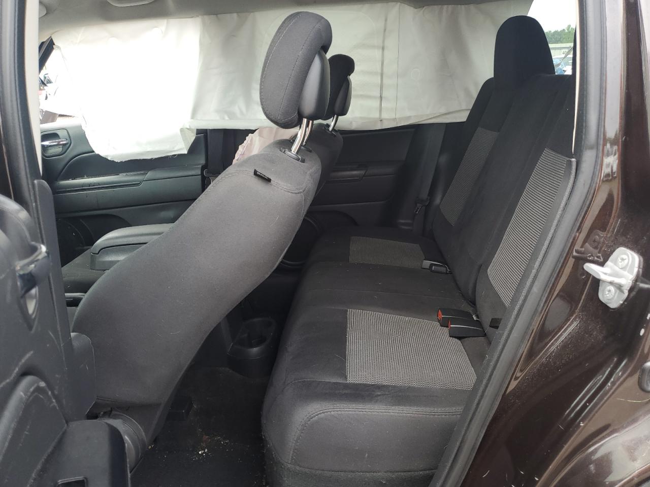 1C4NJRFB3ED744501 2014 Jeep Patriot Latitude