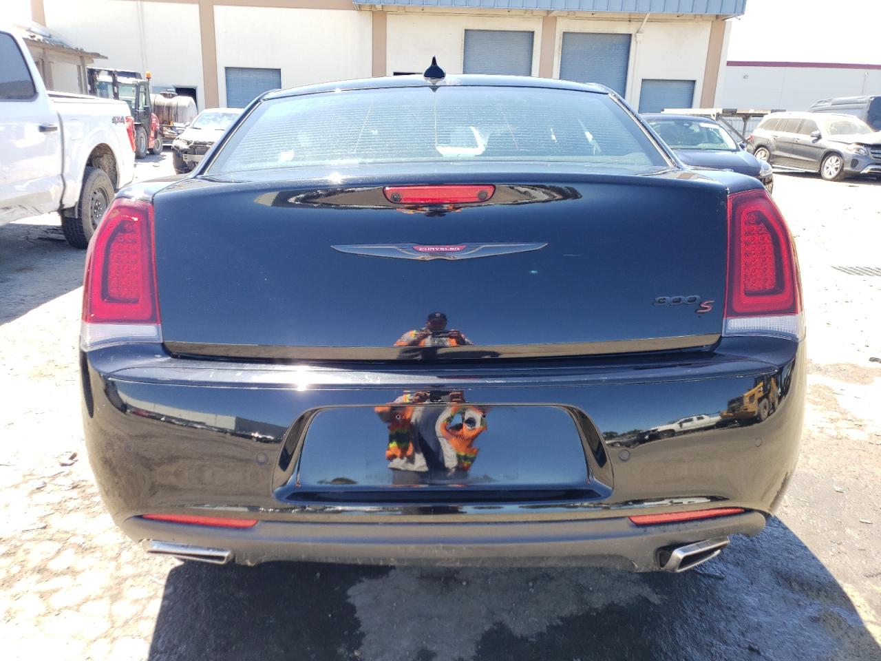 2023 Chrysler 300 S VIN: 2C3CCABG7PH548673 Lot: 57896114