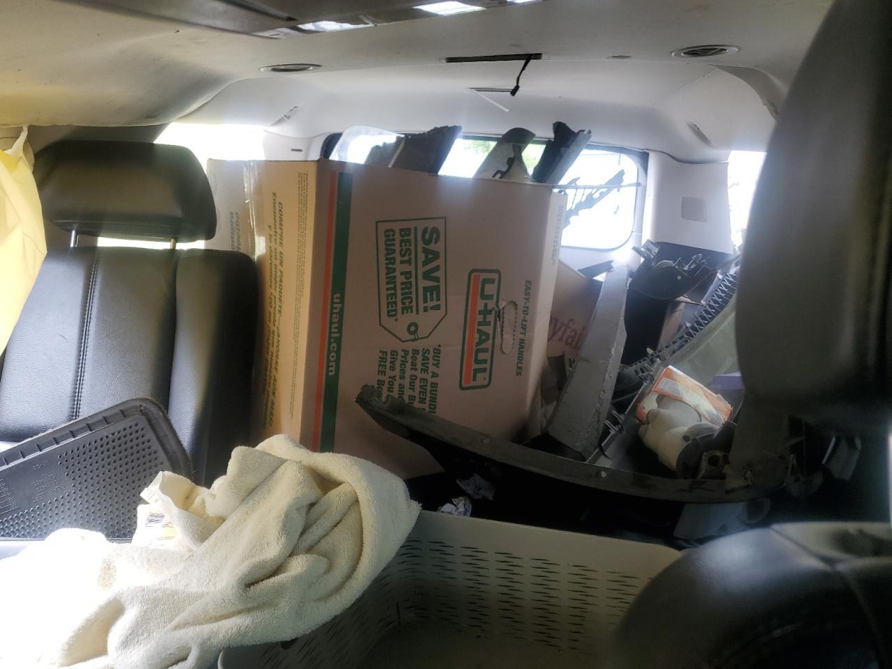 2007 Chevrolet Suburban K1500 VIN: 1GNFK16Y67R359177 Lot: 58696014