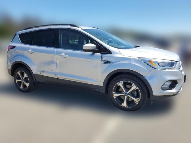  FORD ESCAPE 2018 Серебристый