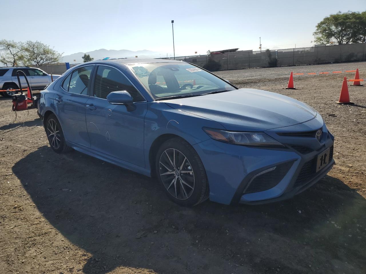 4T1G11AK2RU240542 TOYOTA CAMRY 2024