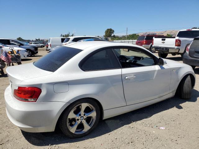  BMW 1 SERIES 2012 Белый