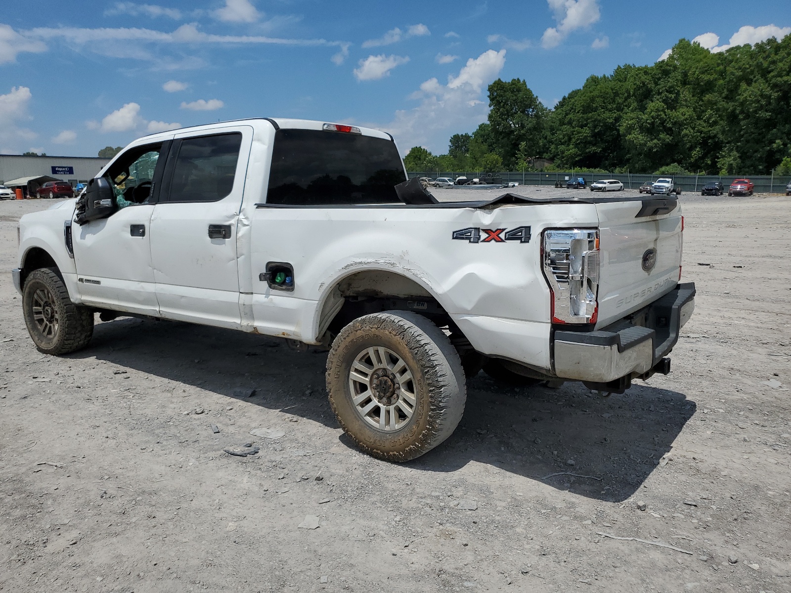 2018 Ford F250 Super Duty vin: 1FT7W2BT7JEB97236