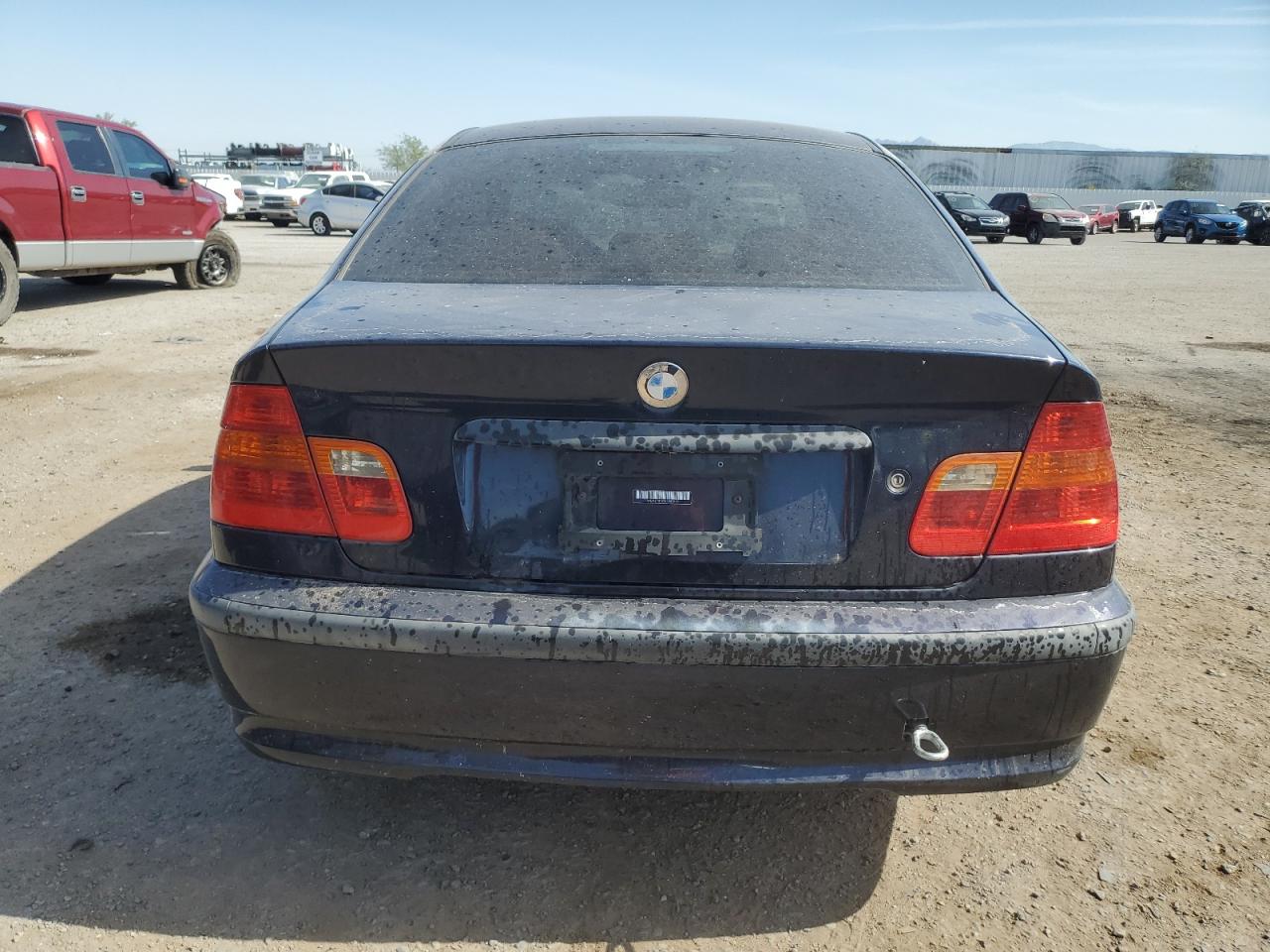 2004 BMW 325 I VIN: WBAET37434NJ83889 Lot: 57932384