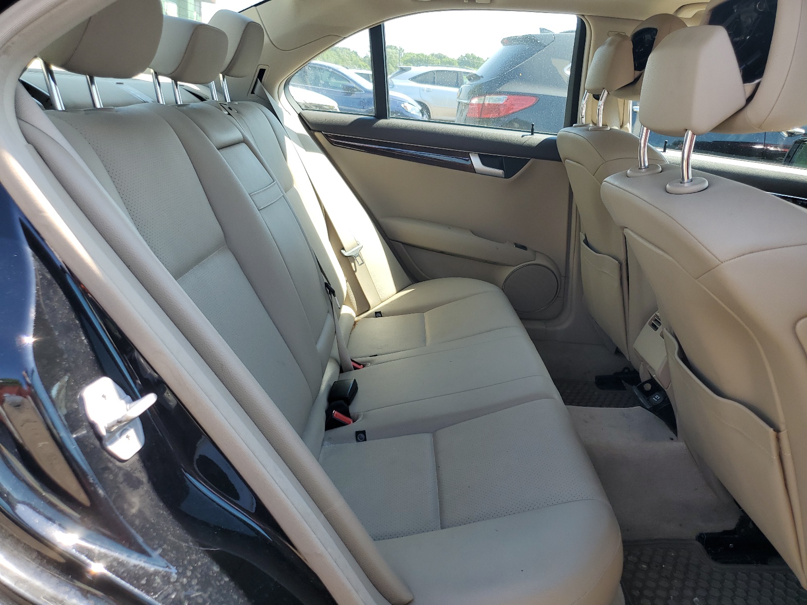 WDDGF8BB4CA710128 2012 Mercedes-Benz C 300 4Matic