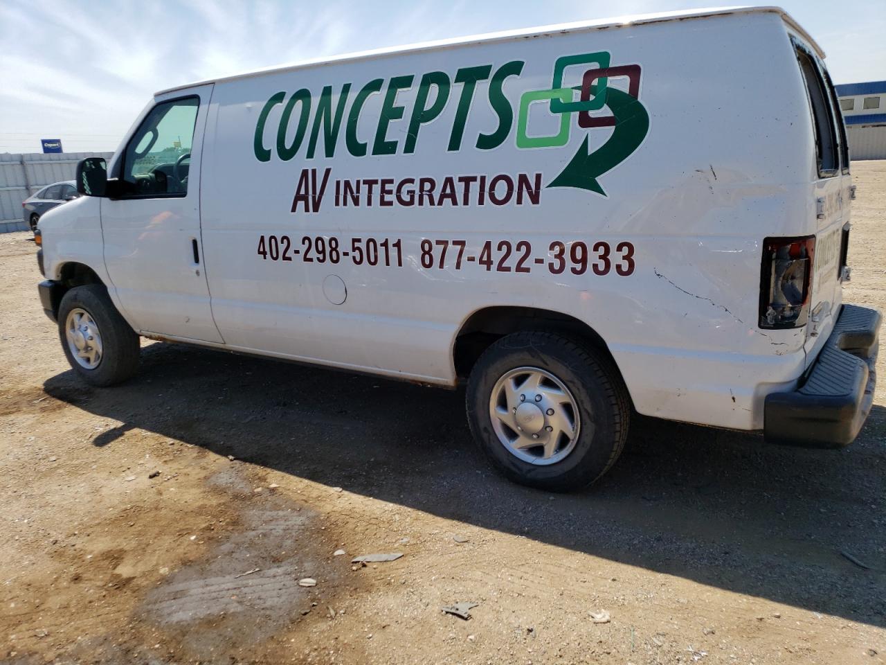 2010 Ford Econoline - Image 2