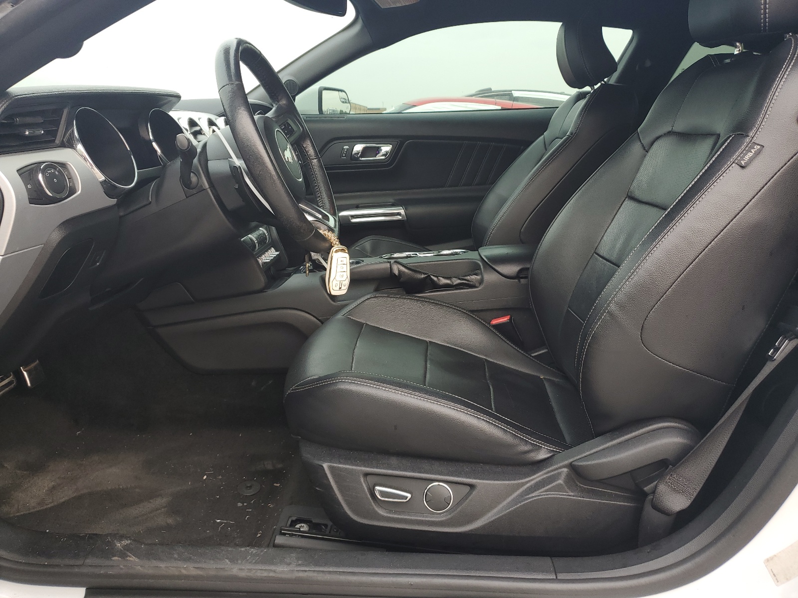 1FA6P8TH5H5310297 2017 Ford Mustang