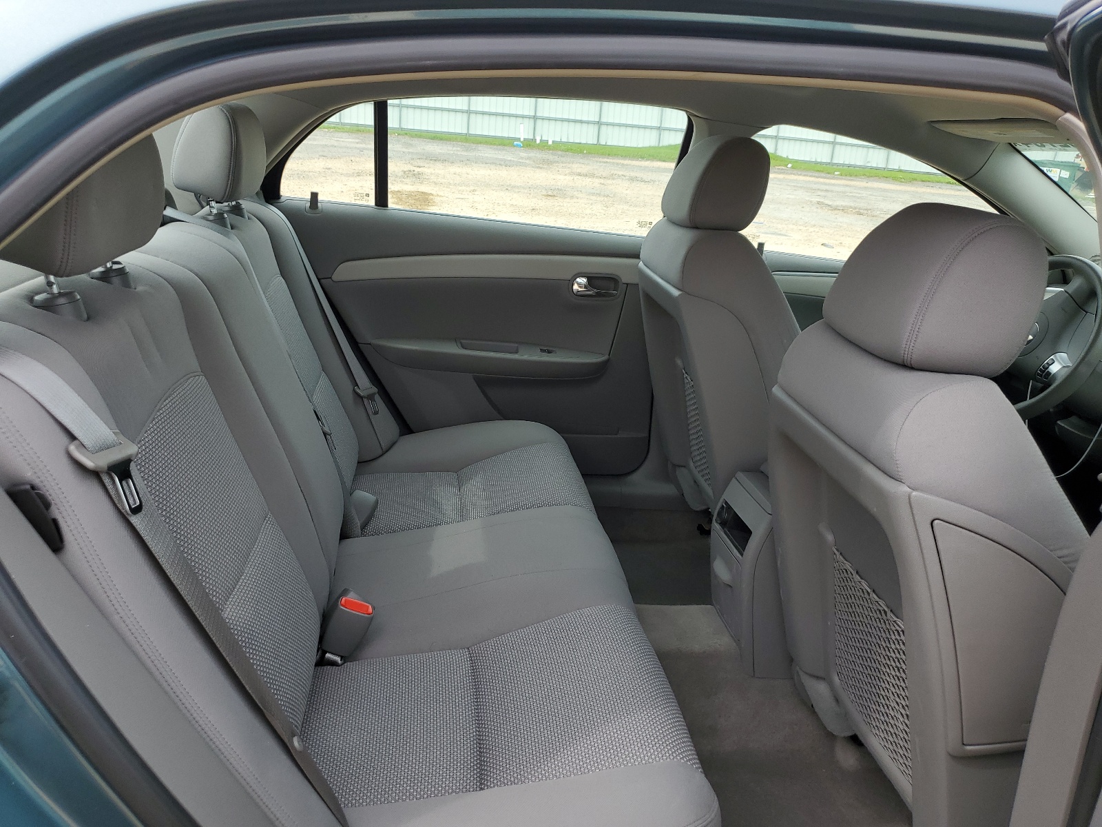 1G1ZH57BX9F120217 2009 Chevrolet Malibu 1Lt