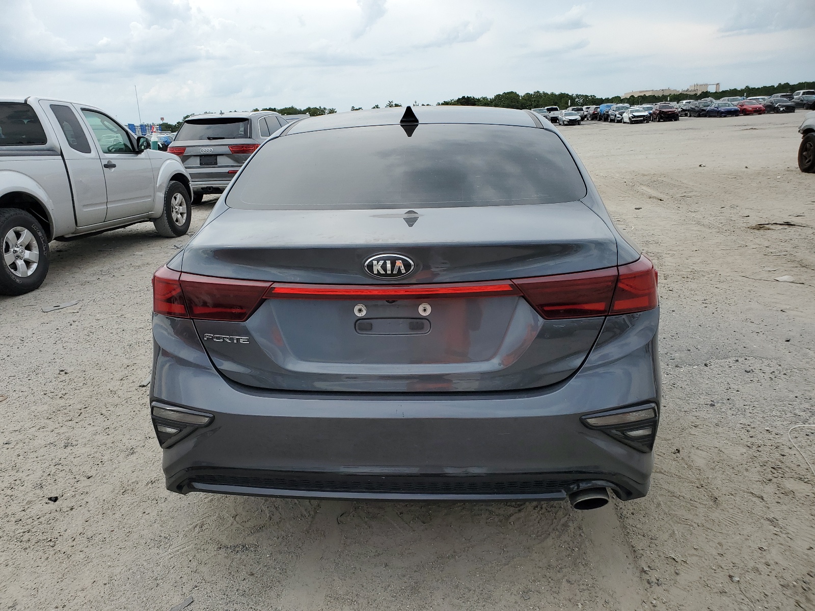 3KPF24AD9KE007701 2019 Kia Forte Fe