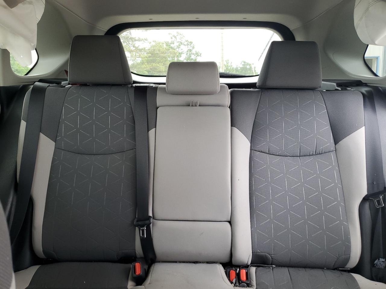 2022 Toyota Rav4 Xle VIN: 2T3W1RFV6NW221488 Lot: 61047174