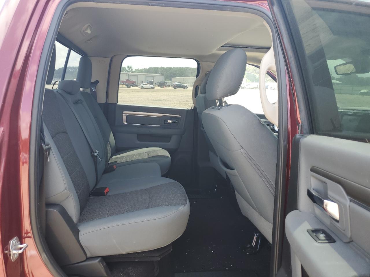 2018 Ram 1500 Slt VIN: 3C6RR7LT4JG219706 Lot: 57259254