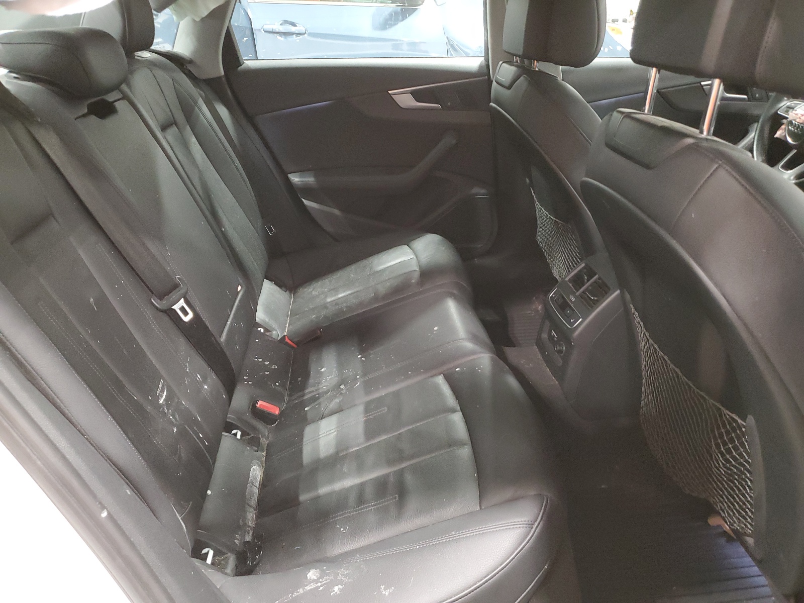 WAUENAF46KN006363 2019 Audi A4 Premium Plus