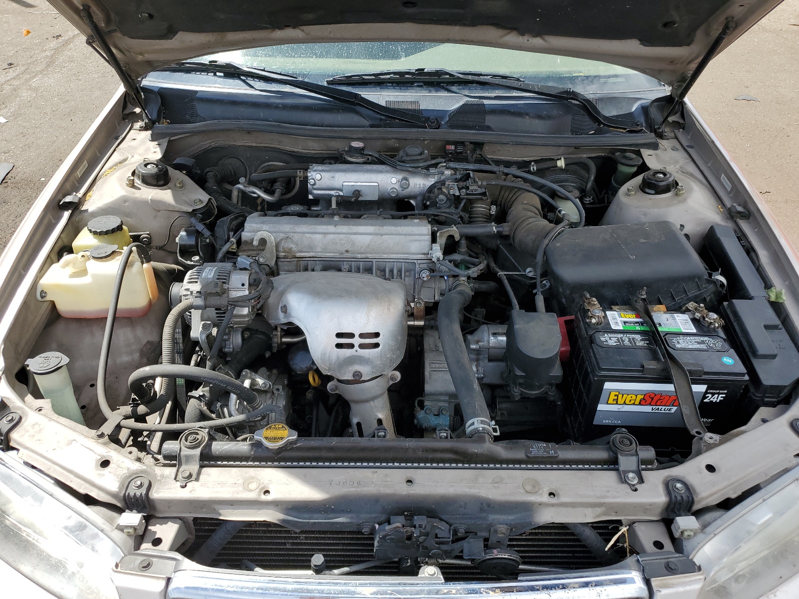 4T1BG22K0YU989495 2000 Toyota Camry Ce