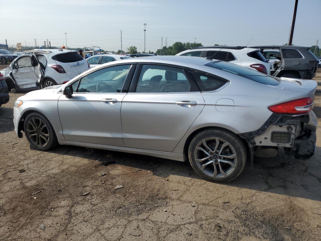 2017 Ford Fusion Se Hybrid VIN: 3FA6P0LU8HR325338 Lot: 60274064