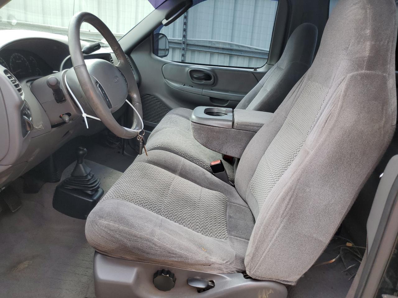 2002 Ford F150 VIN: 1FTRF18W22NB15676 Lot: 59076984