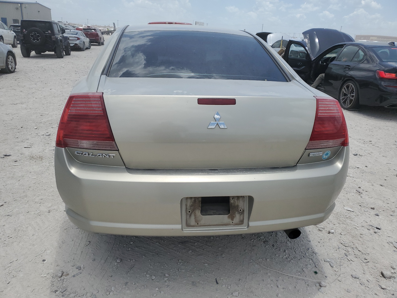 4A3AB36F35E022058 2005 Mitsubishi Galant Es Medium