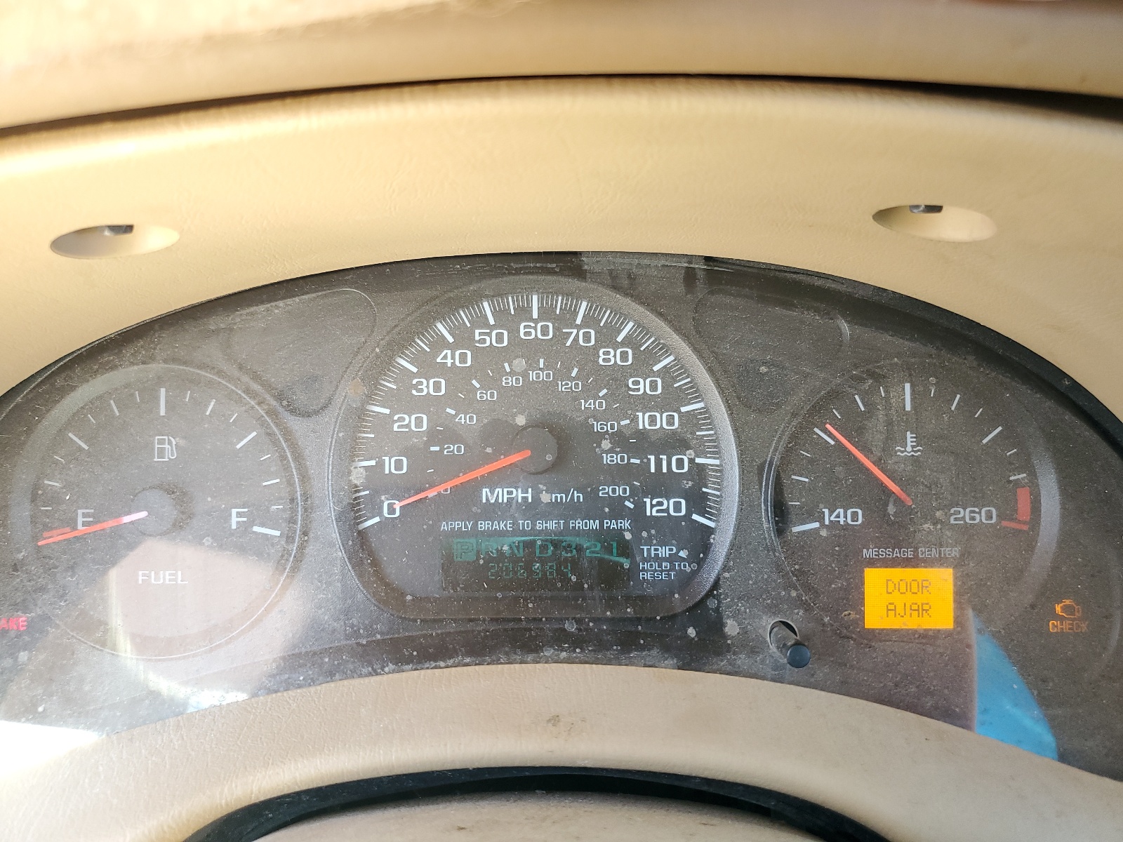 2G1WF55E2Y9156478 2000 Chevrolet Impala