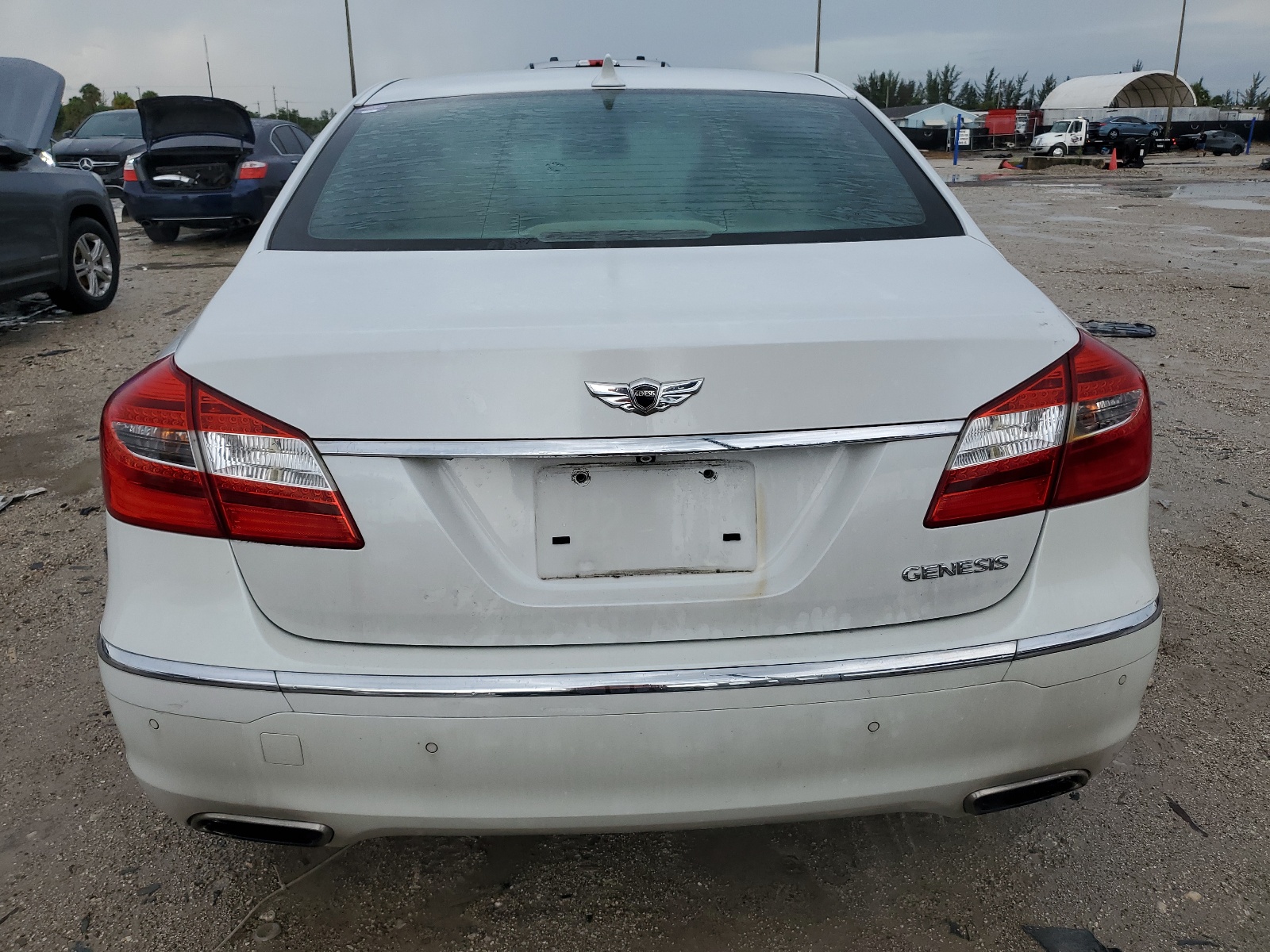 KMHGC4DD3CU207209 2012 Hyundai Genesis 3.8L