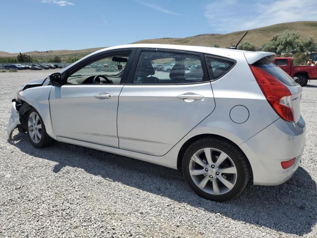 Hatchbacks HYUNDAI ACCENT 2014 Srebrny