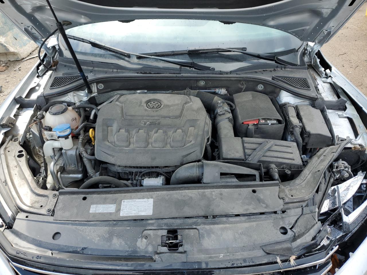 2018 Volkswagen Passat S VIN: 1VWAA7A31JC005739 Lot: 58523594