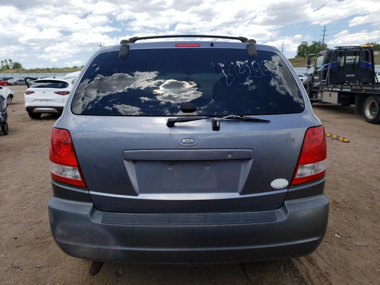 KNDJC733445246164 2004 Kia Sorento Ex