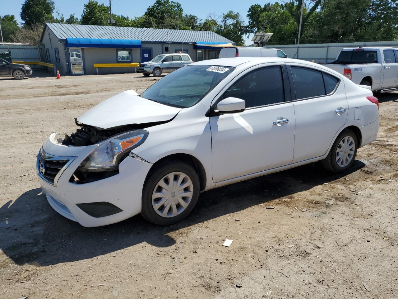2019 Nissan Versa - Image 1