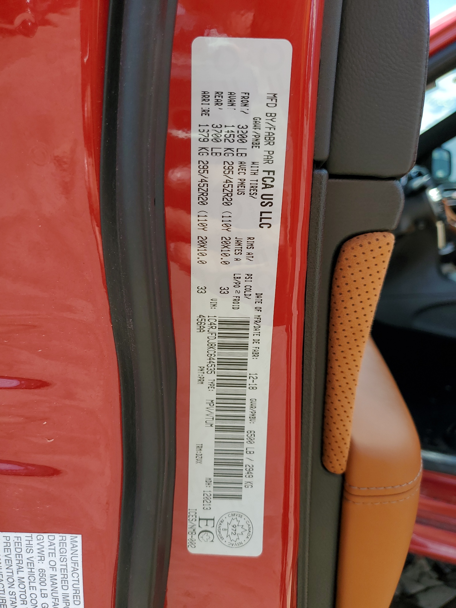 1C4RJFDJ8KC644535 2019 Jeep Grand Cherokee Srt-8