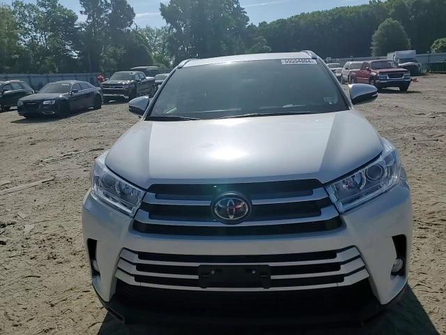 2018 Toyota Highlander Se VIN: 5TDJZRFHXJS900186 Lot: 59554804