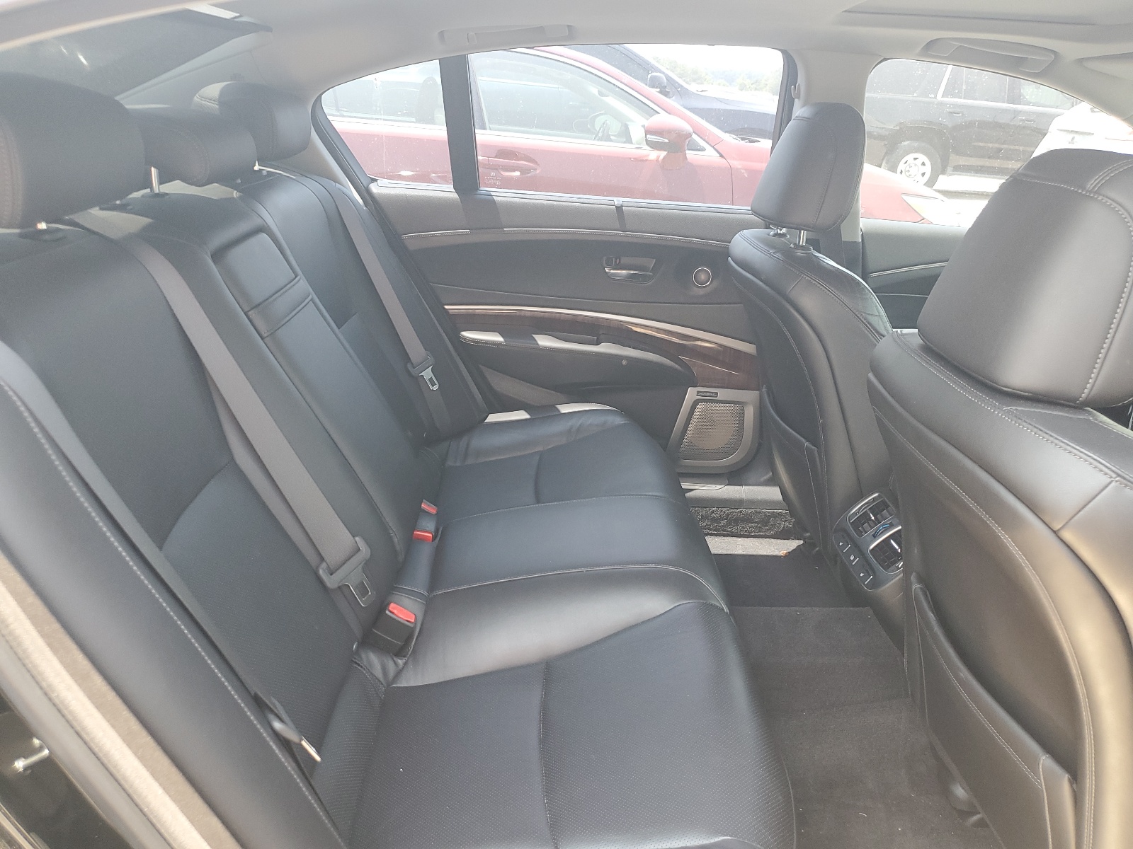 JH4KC2F99HC000055 2017 Acura Rlx Sport Hybrid Advance