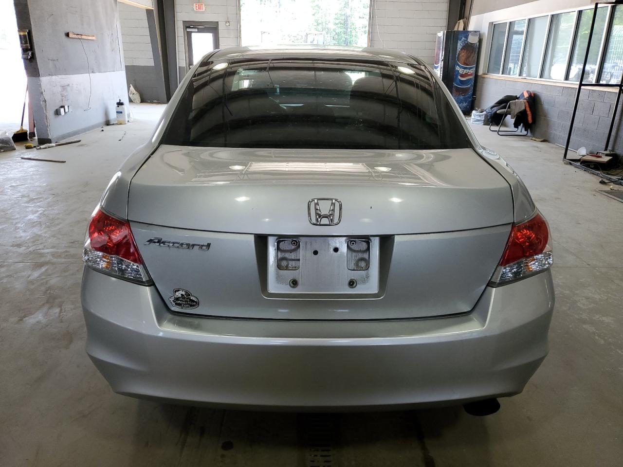 2010 Honda Accord Lxp VIN: 1HGCP2F43AA092331 Lot: 58867024