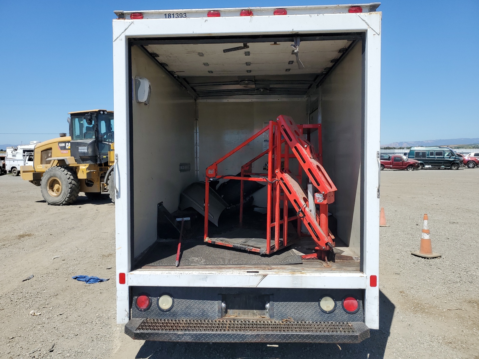 1FDSE35PX7DA27013 2007 Ford Econoline E350 Super Duty Cutaway Van