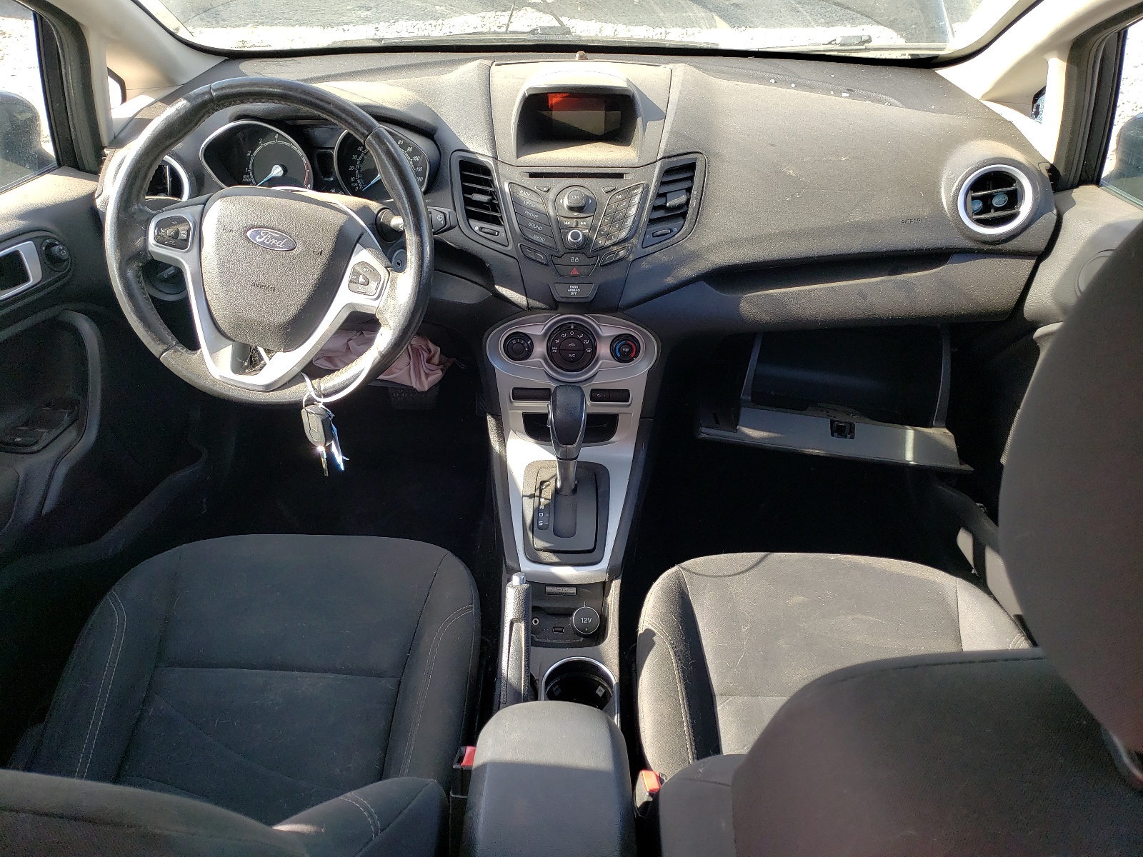 3FADP4BJ6FM111741 2015 Ford Fiesta Se