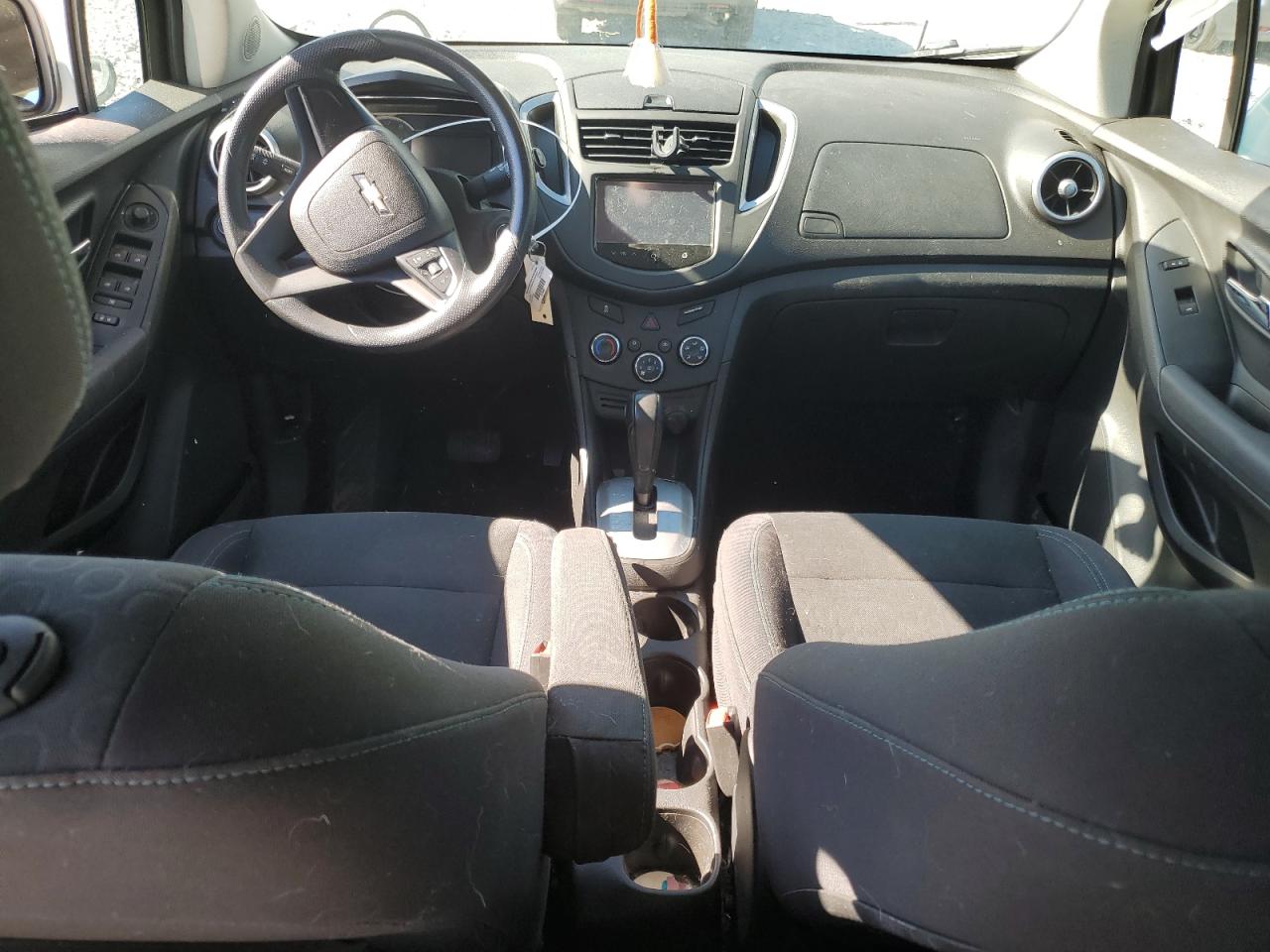 2016 Chevrolet Trax Ls VIN: 3GNCJKSB3GL260045 Lot: 59916734