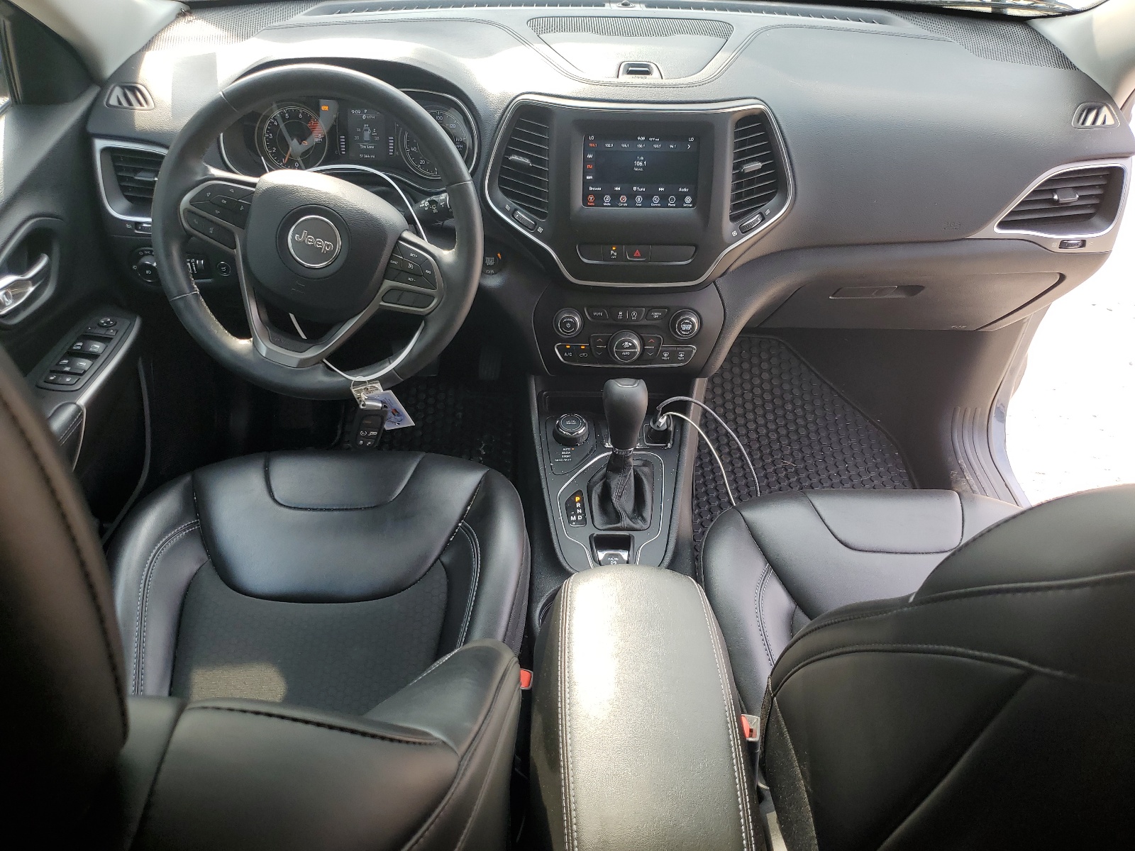 1C4PJMLX8KD473104 2019 Jeep Cherokee Latitude Plus