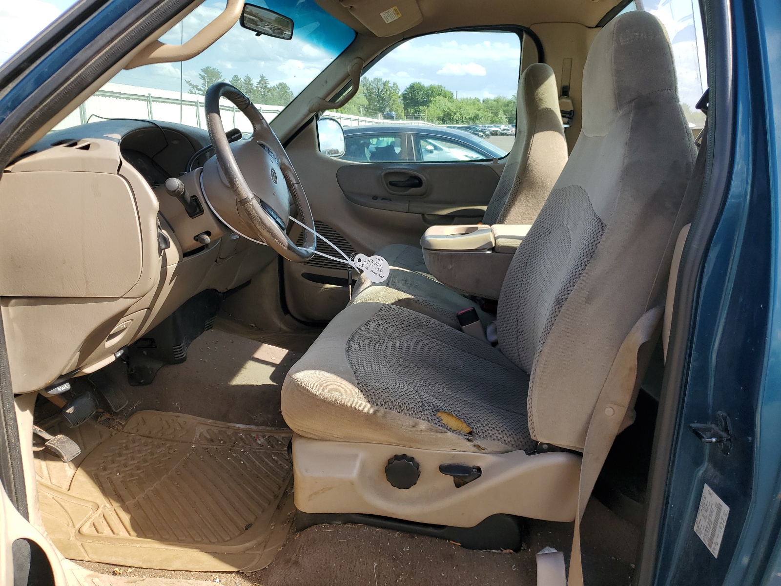 1FTZF17291NA16043 2001 Ford F150