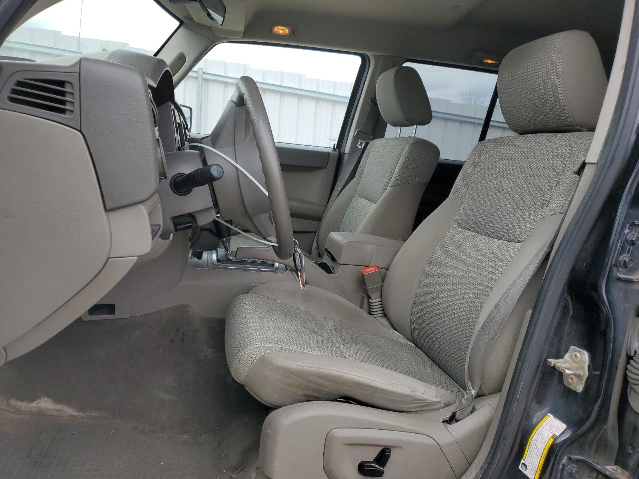 2006 Jeep Commander VIN: 1J8HG48N76C131545 Lot: 58724644