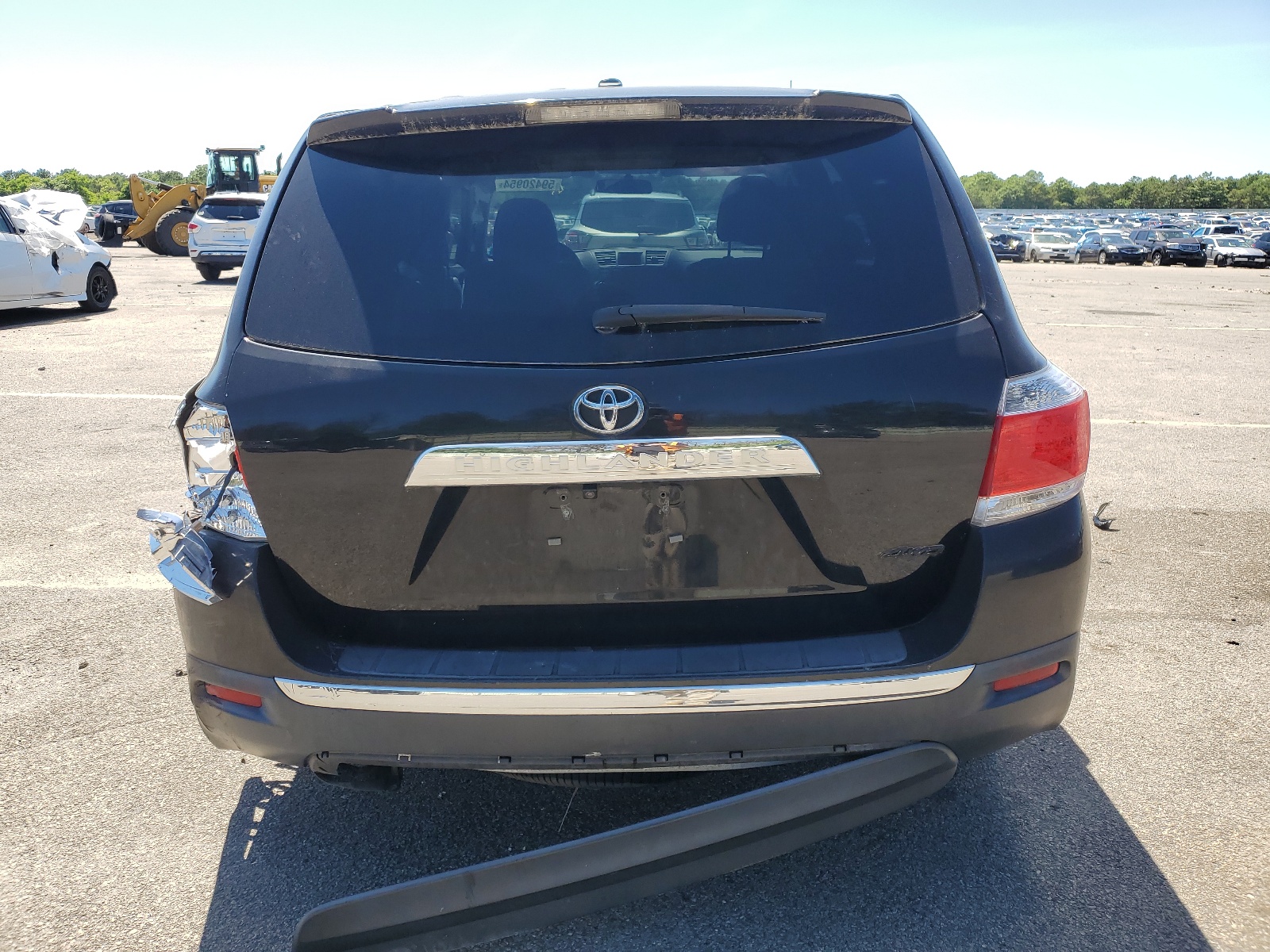 5TDBK3EH9CS138088 2012 Toyota Highlander Base