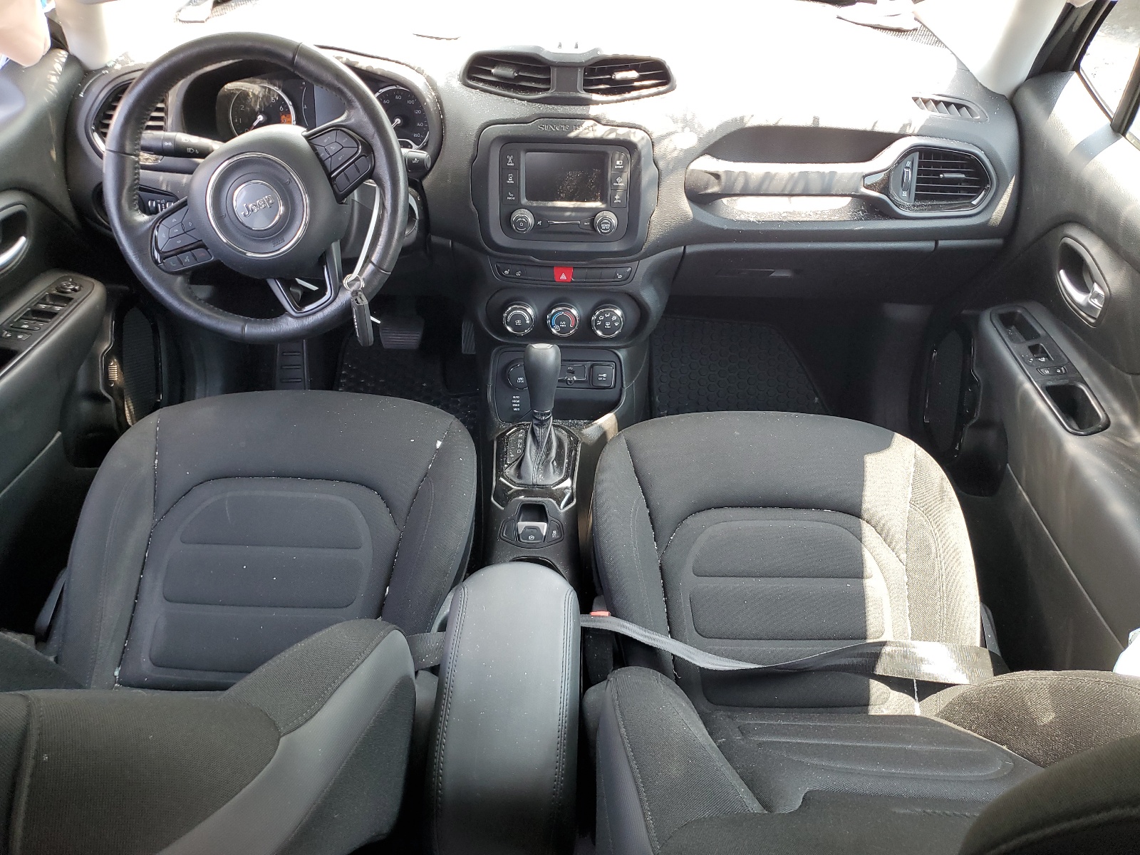 ZACCJBBB8HPE84087 2017 Jeep Renegade Latitude