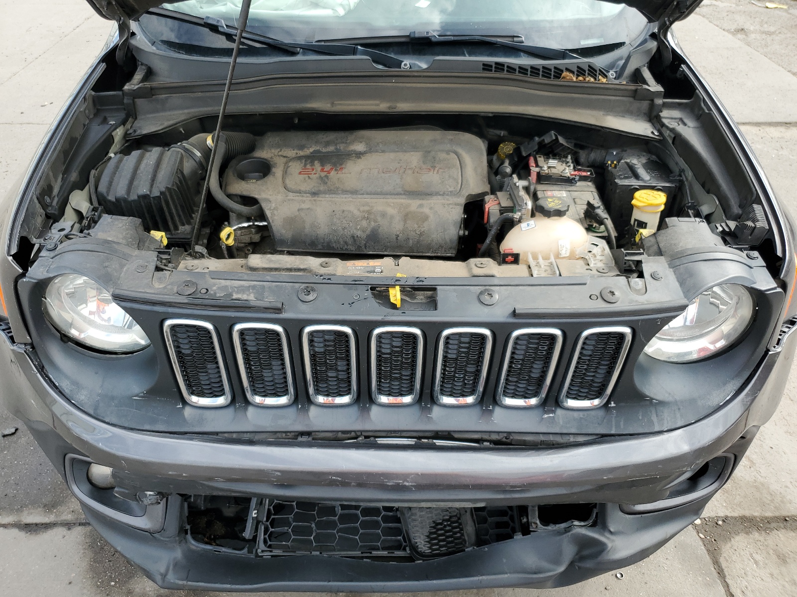 ZACCJBBB9HPG59186 2017 Jeep Renegade Latitude