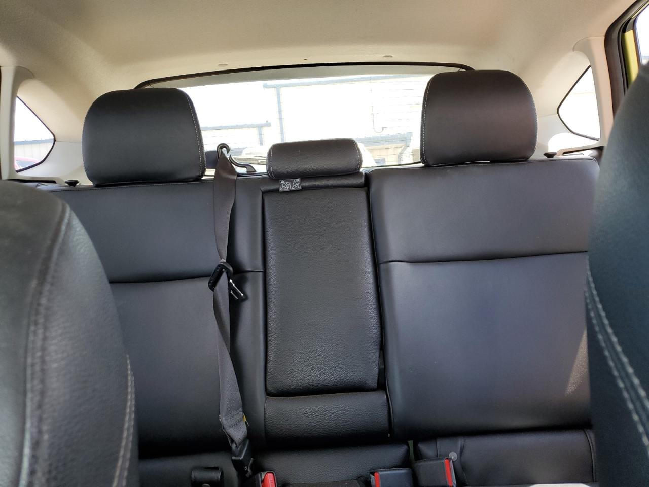 2014 Subaru XV - Image 10