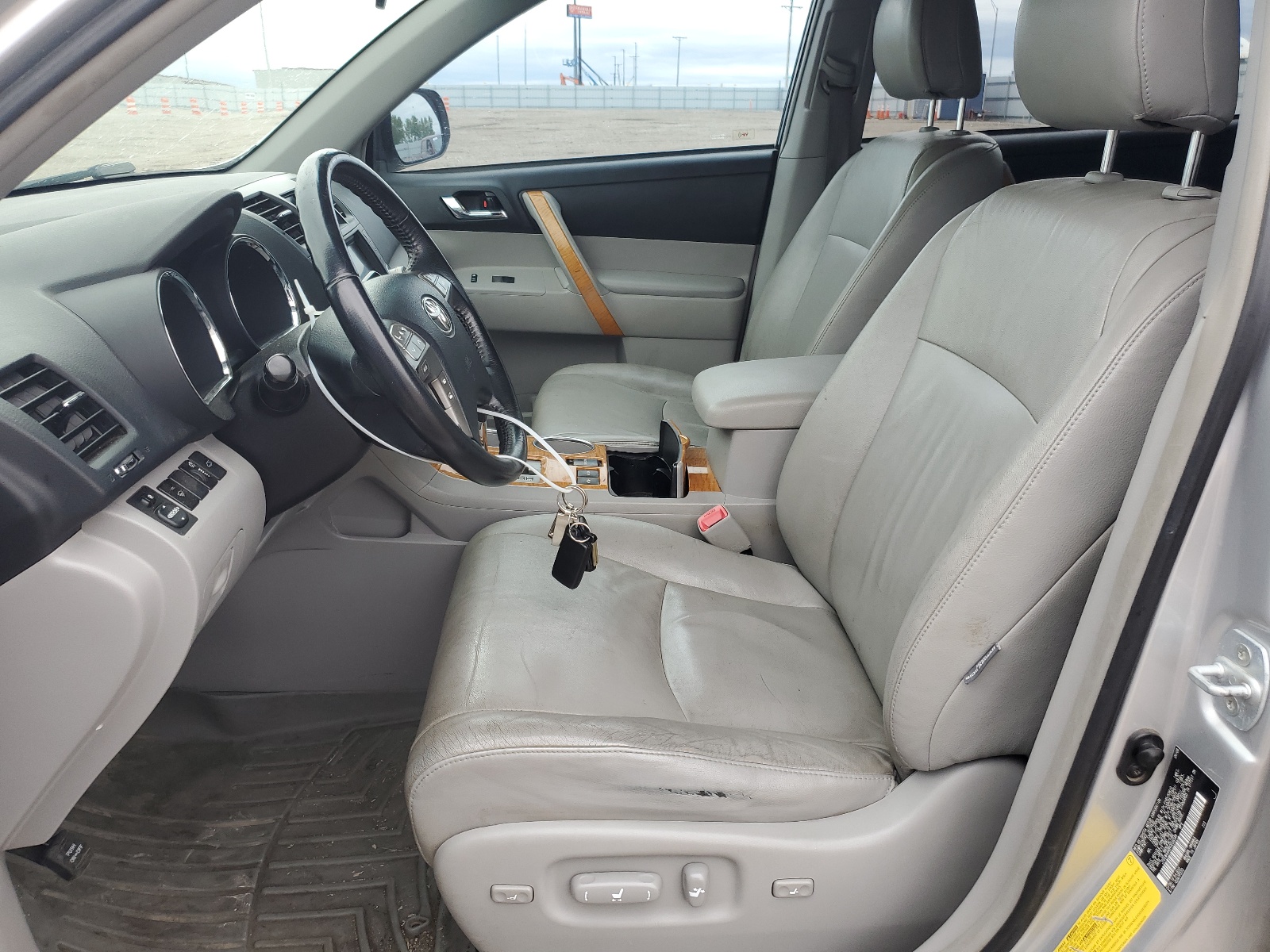 JTEEW44A892026549 2009 Toyota Highlander Hybrid Limited