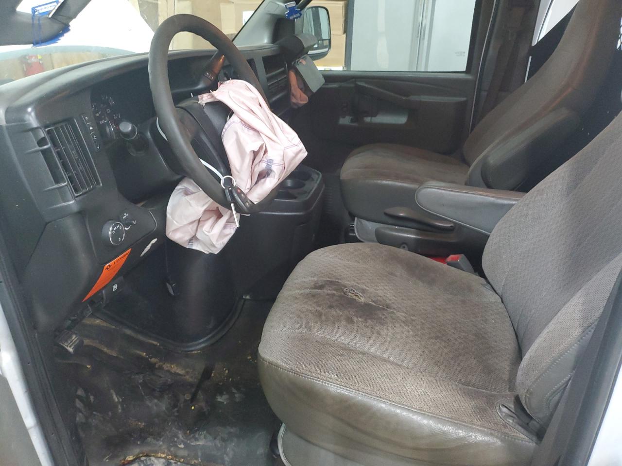 2017 GMC Savana G2500 VIN: 1GTW7BFF9H1346745 Lot: 56851134