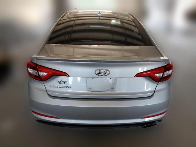  HYUNDAI SONATA 2016 Серебристый