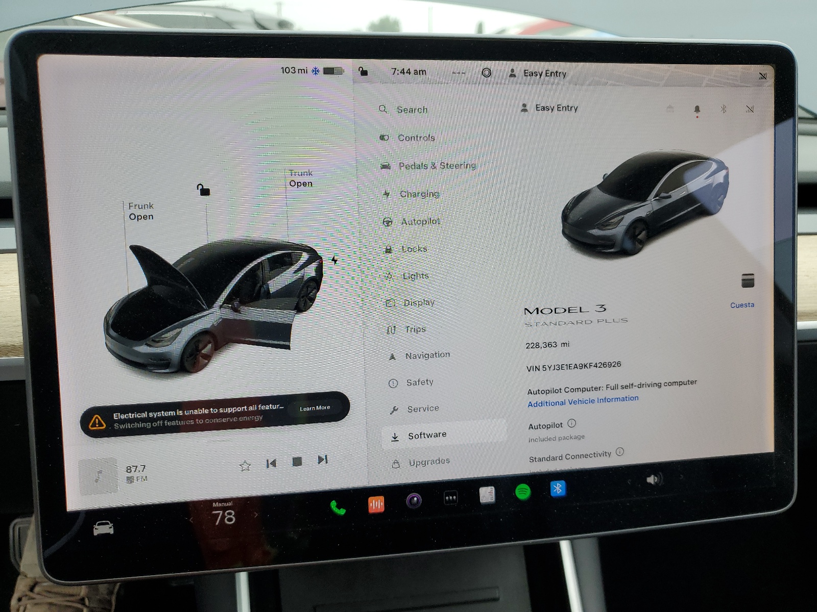 2019 Tesla Model 3 vin: 5YJ3E1EA9KF426926